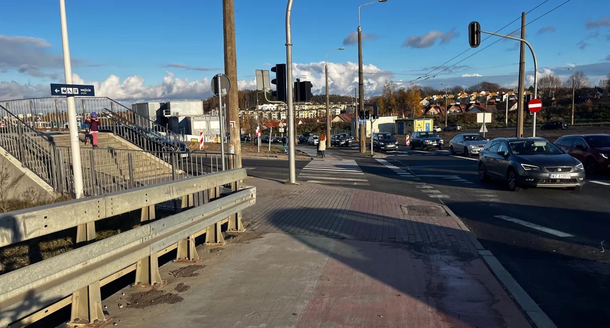 Inwestycje, Przebudowa węzła Karwiny Gdynia składa zawiadomienie prokuratury raport - zdjęcie, fotografia