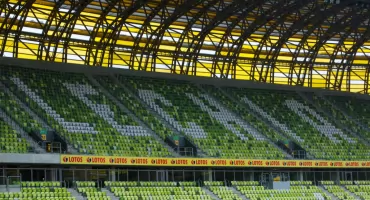 Lechia Gdańsk w tarapatach. Zawieszenie licencji i zakaz transferowy