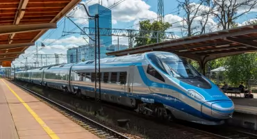 Pendolino zwolni od marca. Do Warszawy już nie pojedzie 200 km/h